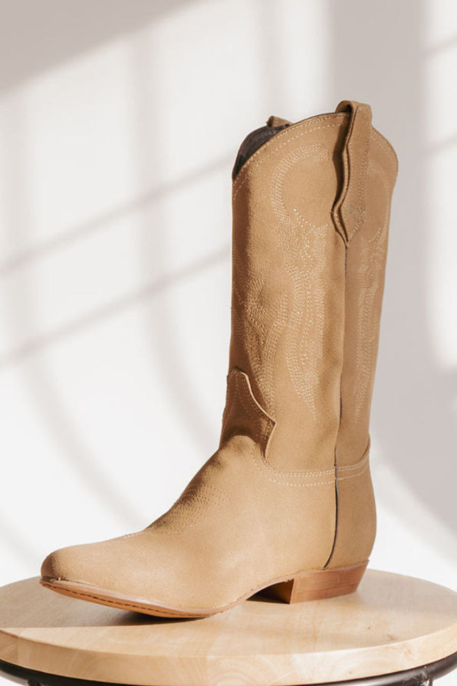 The Cashlee | Almond Nubuck
