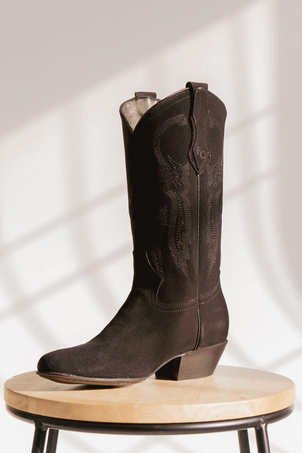 The Cashlee | Midnight Nubuck