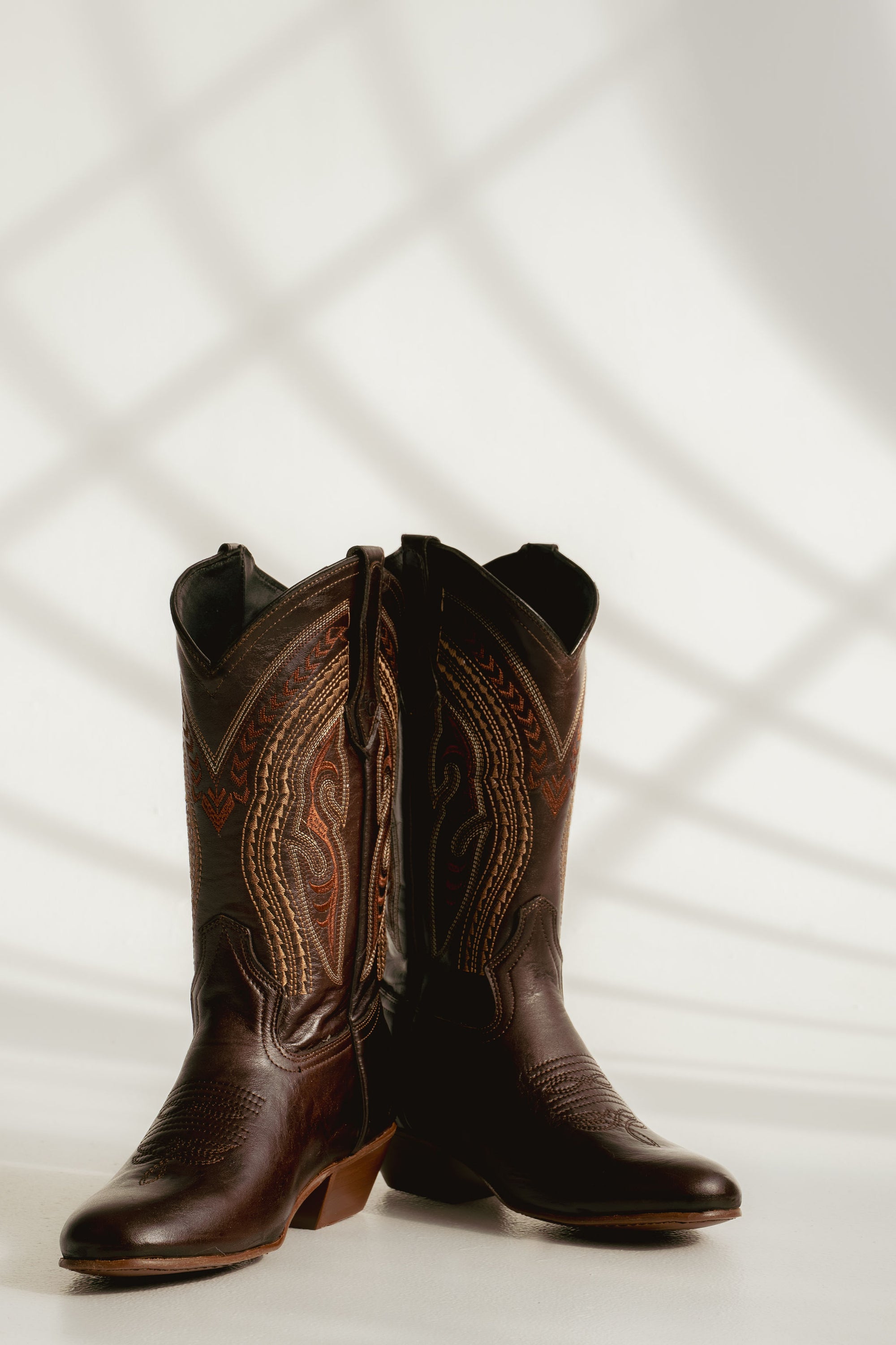 The Lacey | Chocolate