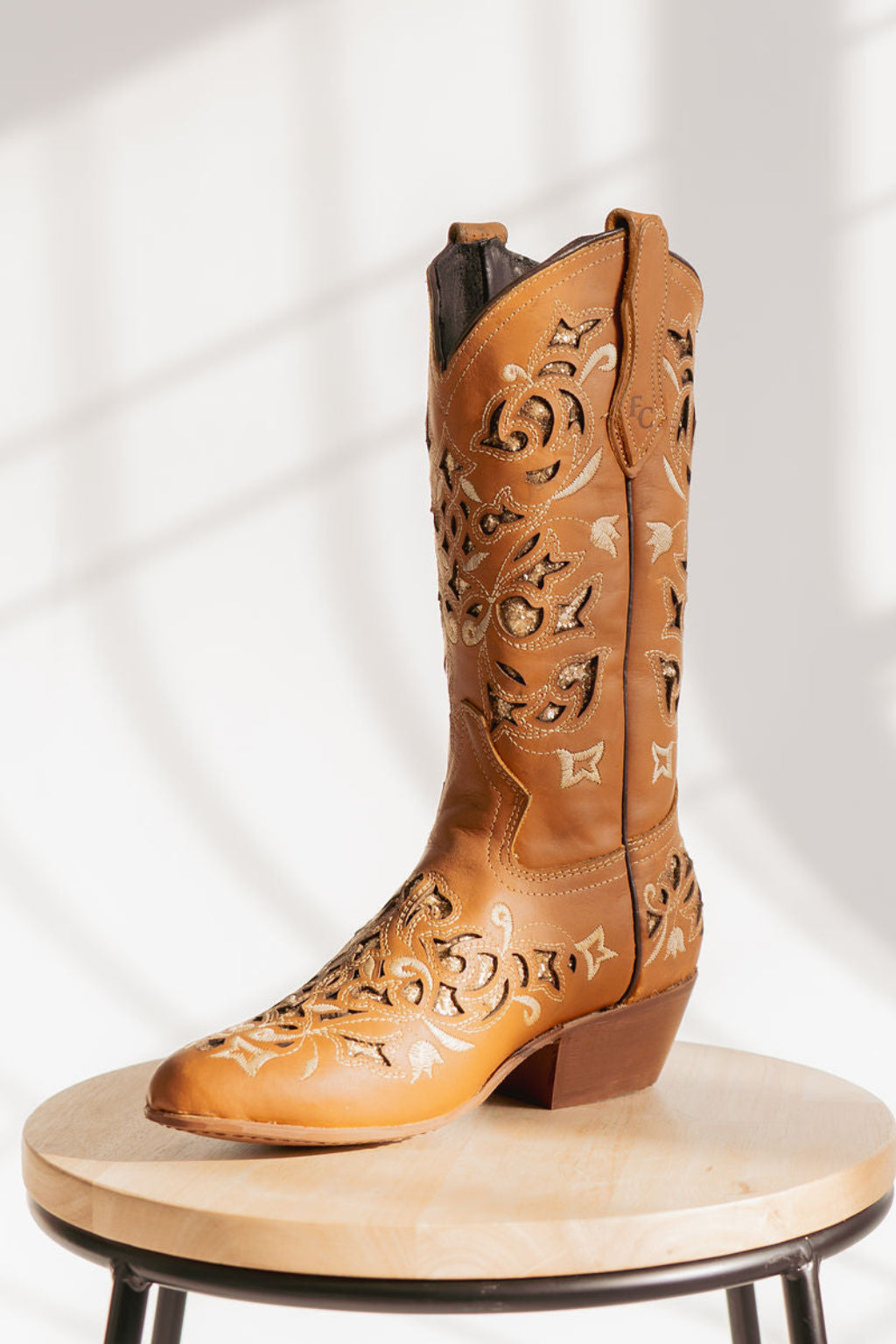 The Lacey | Toffee & Gold
