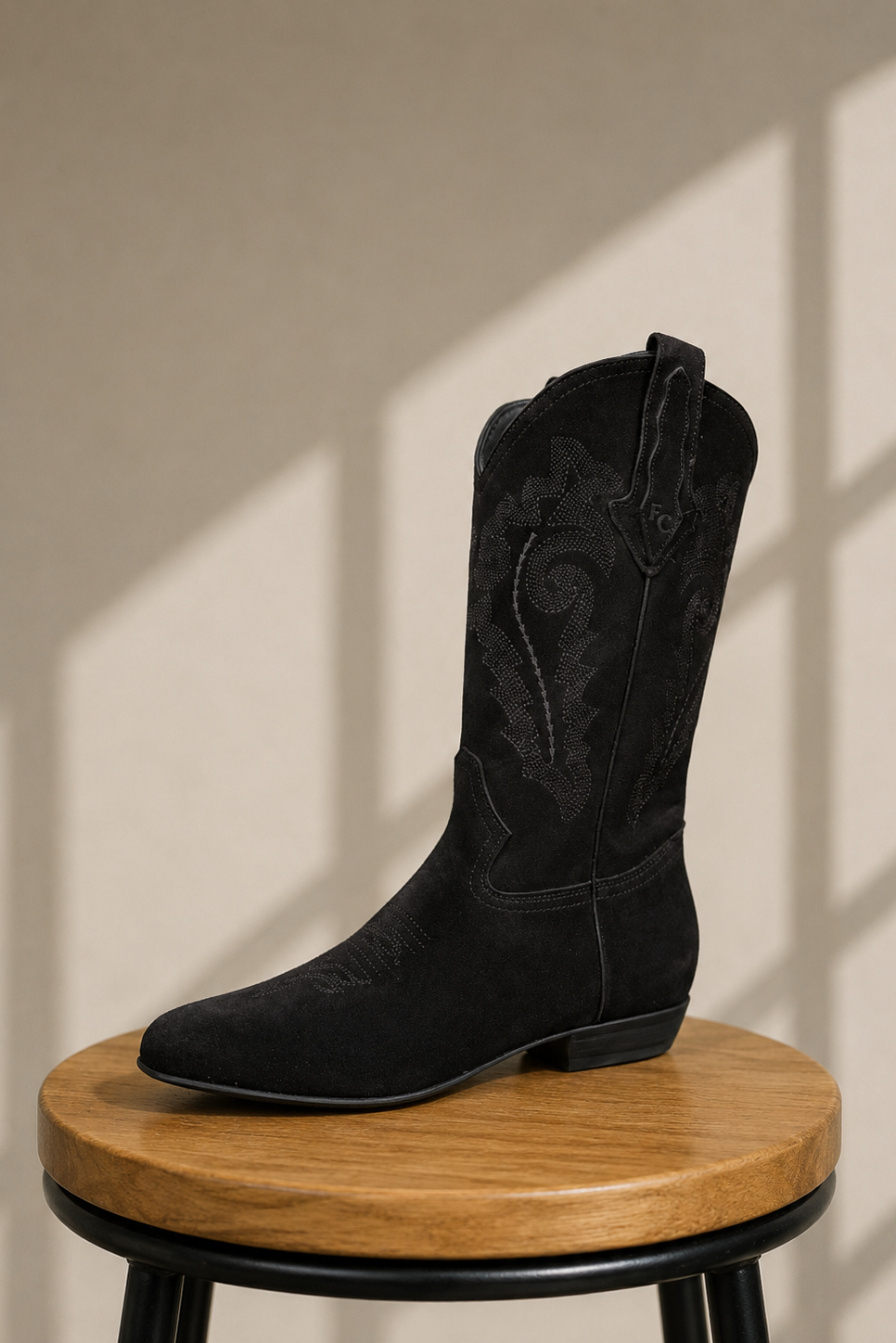The Carter | Midnight Nubuck